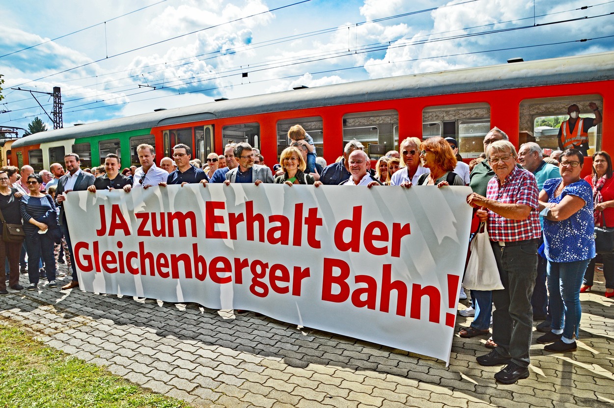 Lokalbahn Feldbach - Bad Gleichenberg Protest-Sonderzug 29.08.2021 mit Politikern